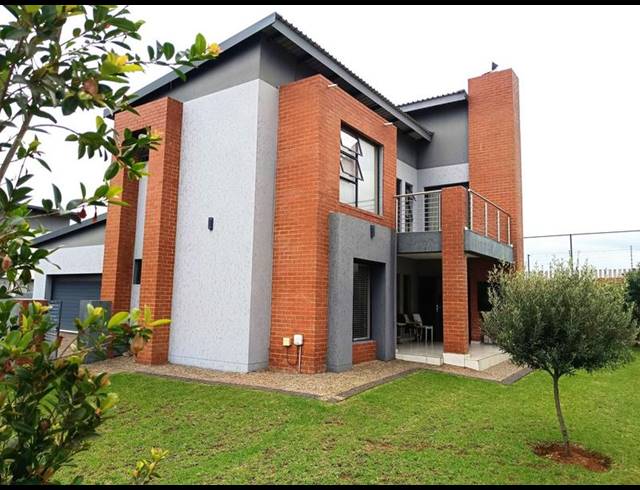 4 BEDROOM HOUSE FOR SALE IN MIDSTREAM RIDGE